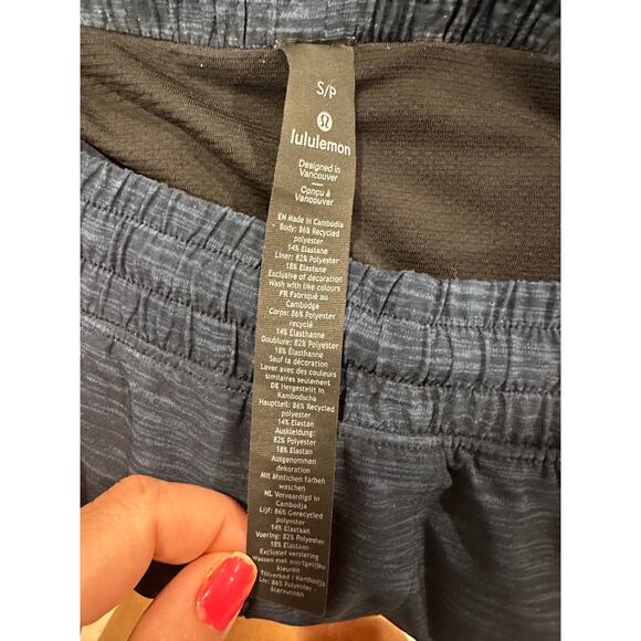 Lululemon Men’s Pacebreaker 9” short Blue small summer casual - Picture 4 of 5